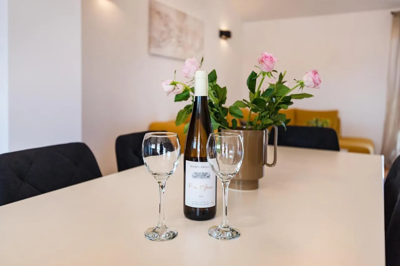 Apartmani White Biograd Na Moru